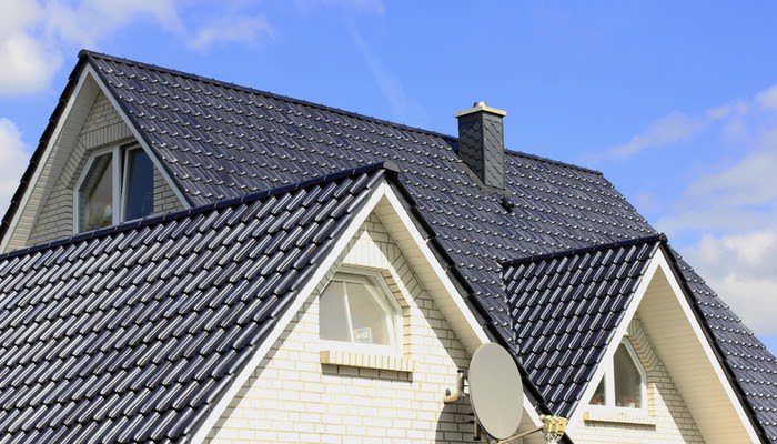 Should You Repair Or Replace Your Roof 1 800 Hansons