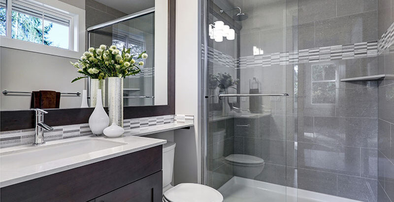 Why a Walk-in Shower is Better Than a Walk-in Tub